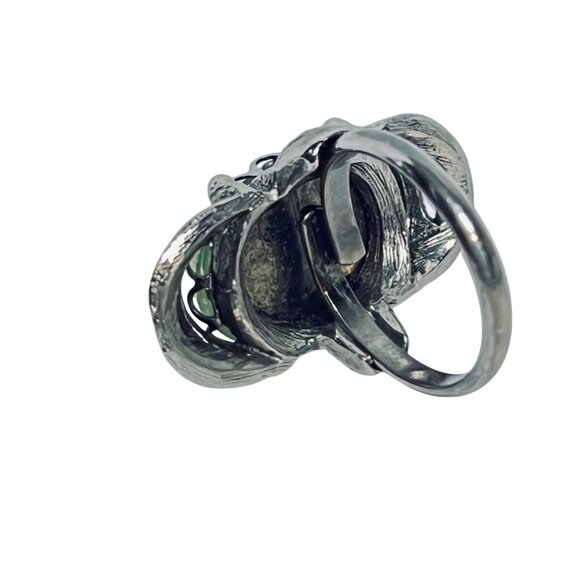 Silver Tone Adjustable Ring With Green Lucite Floral Oval Design (R466) - Picture 4 of 6